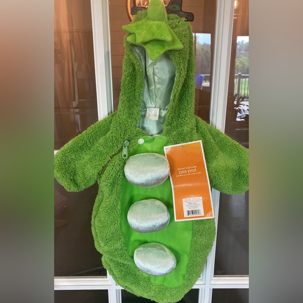 Infant PEA POD costume